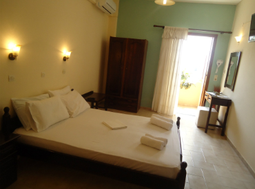 Comfortable rooms with double bed